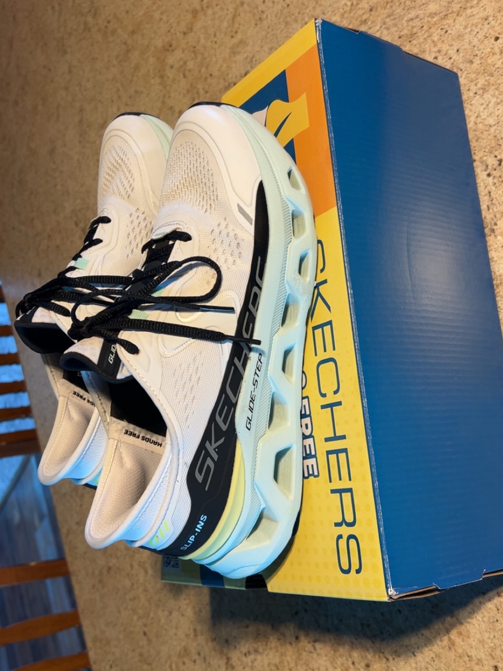 Skechers Glide Step Sneakers